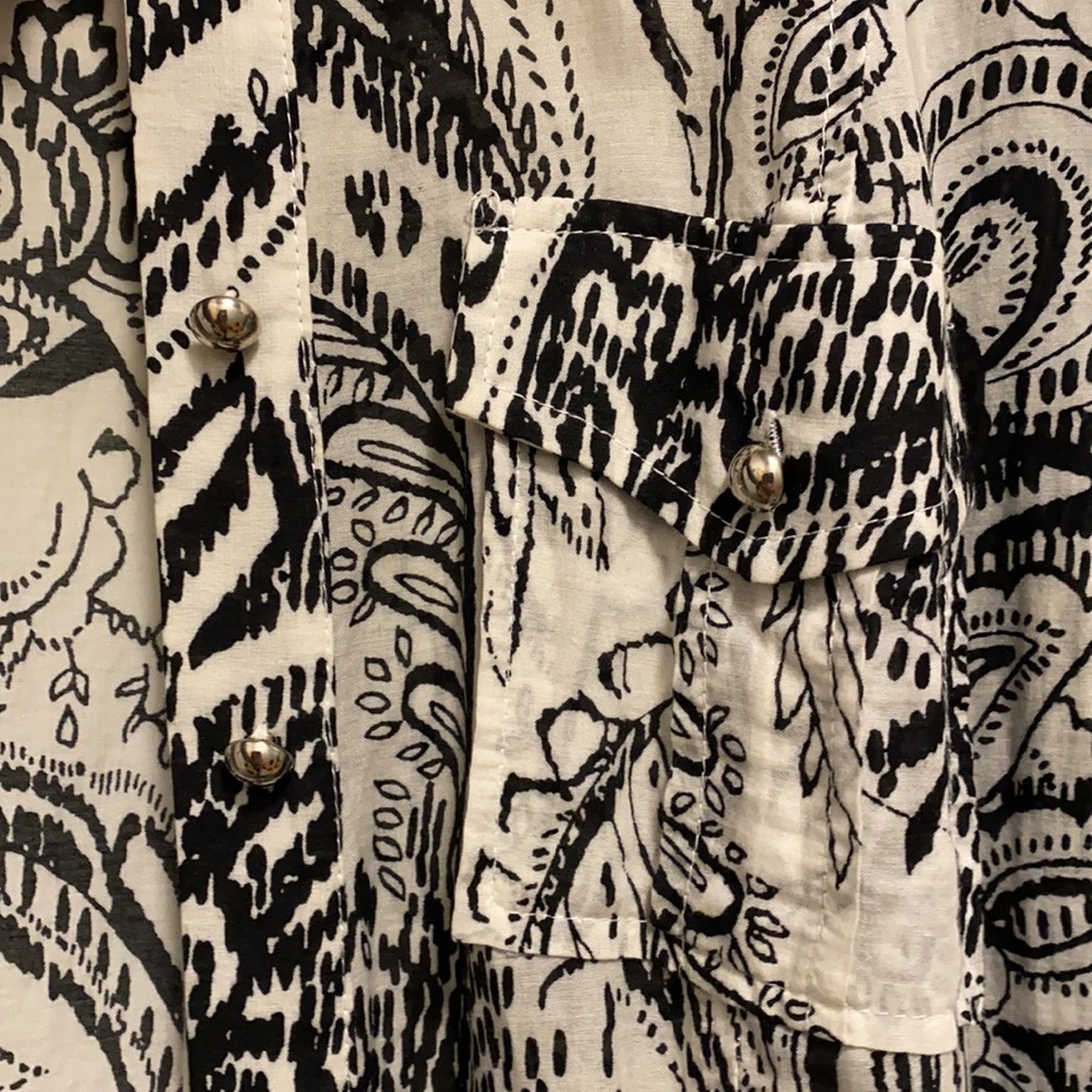 Cache-Button Down-Size: L - Picture 3 of 4